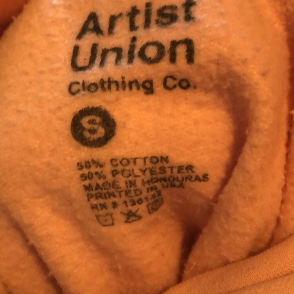 Pink sweatshirt - Picture 3 of 3